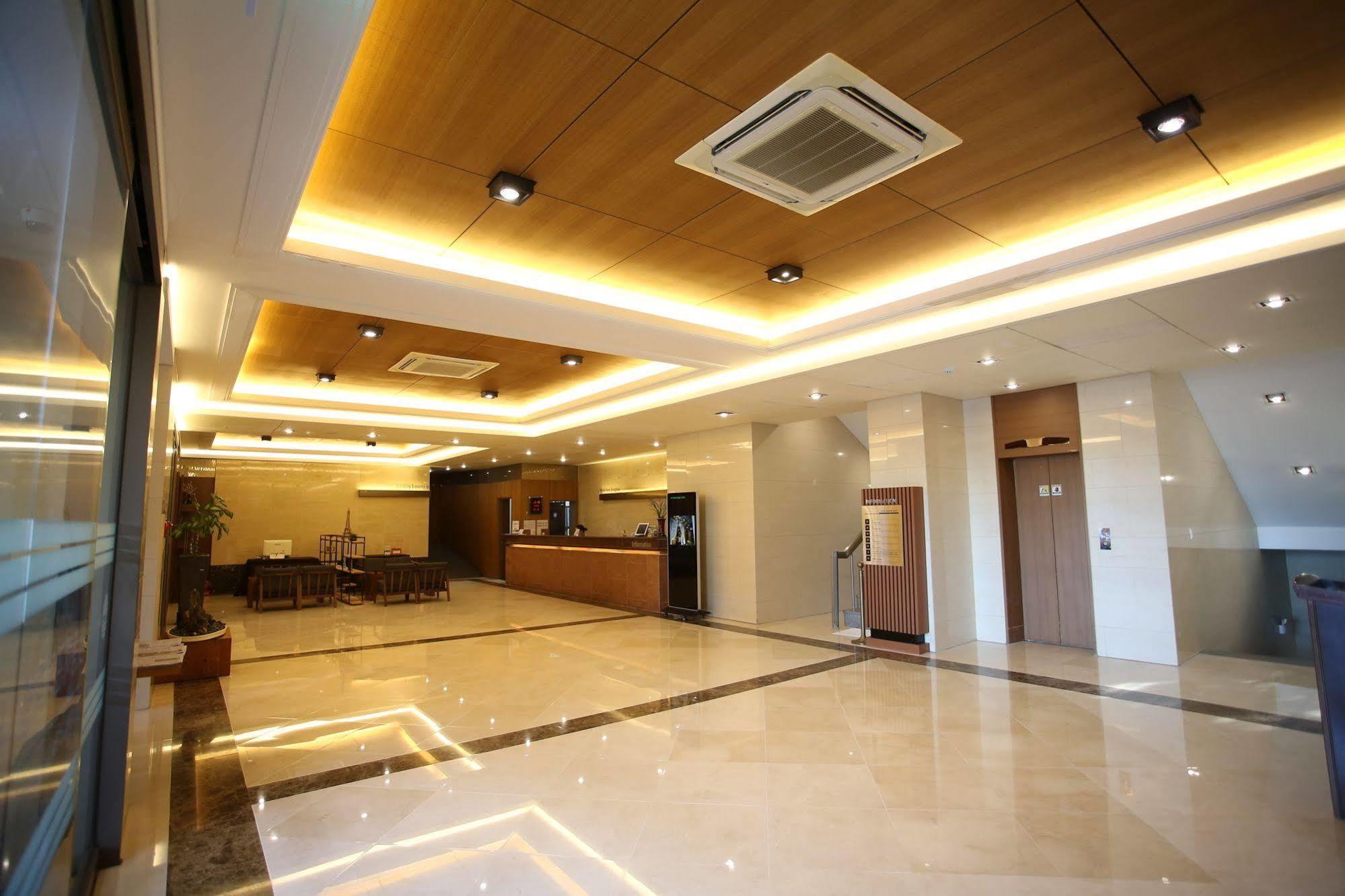 New Donghae Tourist Hotel Exterior foto